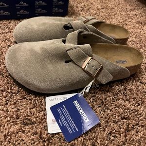 TAUPE BOSTON BIRKENSTOCKS